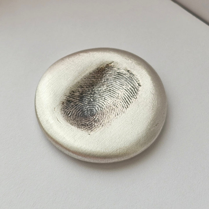 Impression Fingerprint Pebble